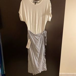 BCBG casual dress. Size S.